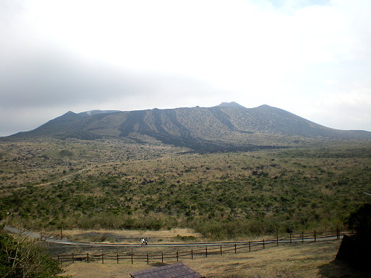 三原山.jpg 三原山.jpg