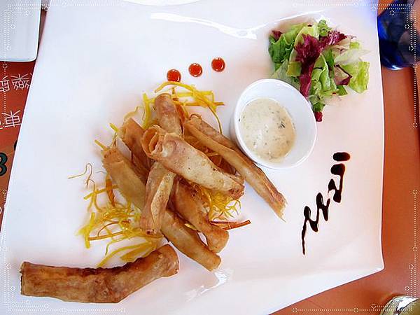 酥脆鮮魚捲 酥脆鮮魚捲