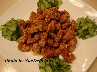 酥炸肉條 (Deep-fried Pork Strips) 酥炸肉條 (Deep-fried Pork Strips)