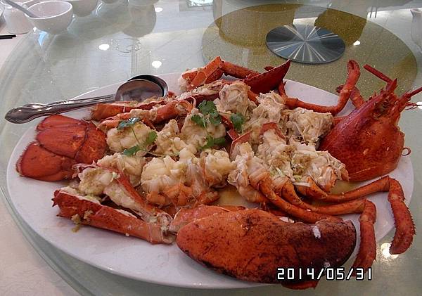 SAM_9499-crop SAM_9499-crop