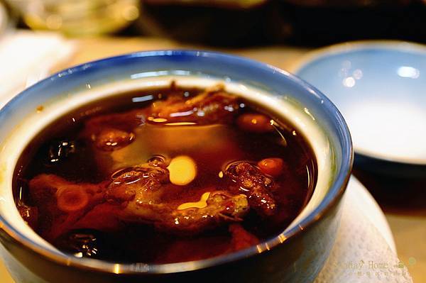 【宜蘭美食推薦】20111002 饗宴鐵板燒 【宜蘭民宿】Sunday Home 【宜蘭美食推薦】20111002 饗宴鐵板燒 【宜蘭民宿】Sunday Home