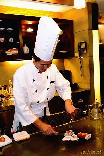 【宜蘭美食推薦】20111002 饗宴鐵板燒 【宜蘭民宿】Sunday Home 【宜蘭美食推薦】20111002 饗宴鐵板燒 【宜蘭民宿】Sunday Home