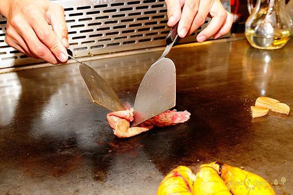 【宜蘭美食推薦】20111002 饗宴鐵板燒 【宜蘭民宿】Sunday Home 【宜蘭美食推薦】20111002 饗宴鐵板燒 【宜蘭民宿】Sunday Home