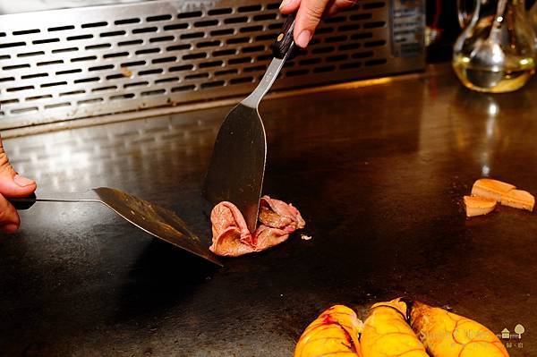 【宜蘭美食推薦】20111002 饗宴鐵板燒 【宜蘭民宿】Sunday Home 【宜蘭美食推薦】20111002 饗宴鐵板燒 【宜蘭民宿】Sunday Home