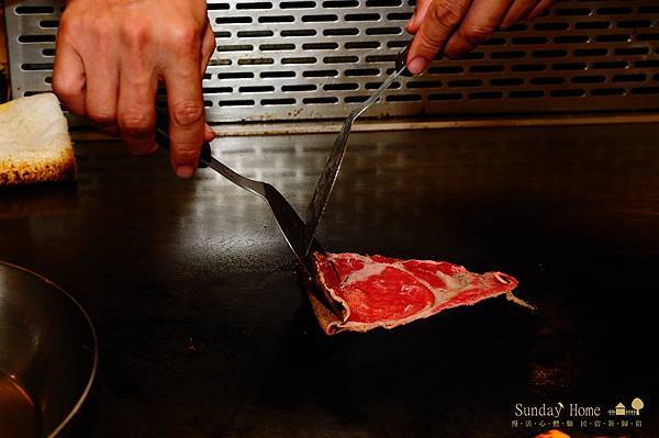 【宜蘭美食推薦】20111002 饗宴鐵板燒 【宜蘭民宿】Sunday Home 【宜蘭美食推薦】20111002 饗宴鐵板燒 【宜蘭民宿】Sunday Home