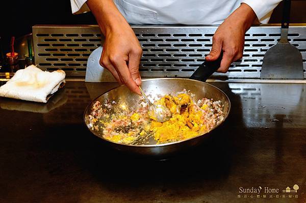 【宜蘭美食推薦】20111002 饗宴鐵板燒 【宜蘭民宿】Sunday Home 【宜蘭美食推薦】20111002 饗宴鐵板燒 【宜蘭民宿】Sunday Home