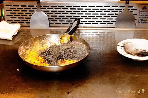 【宜蘭美食推薦】20111002 饗宴鐵板燒 【宜蘭民宿】Sunday Home 【宜蘭美食推薦】20111002 饗宴鐵板燒 【宜蘭民宿】Sunday Home