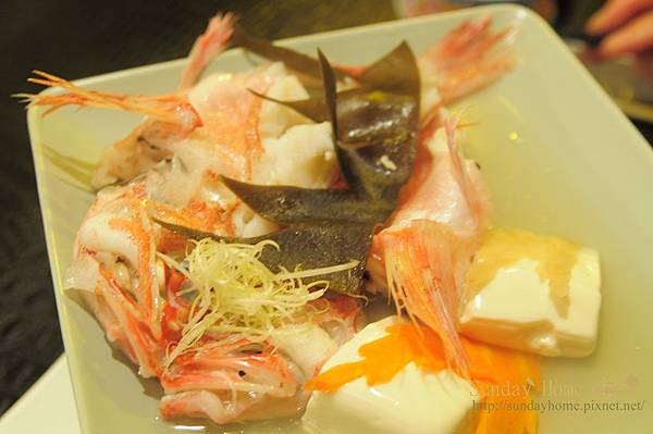 【宜蘭美食推薦】20130417 青山食藝創意料理 【宜蘭民宿】Sunday Home 【宜蘭美食推薦】20130417 青山食藝創意料理 【宜蘭民宿】Sunday Home