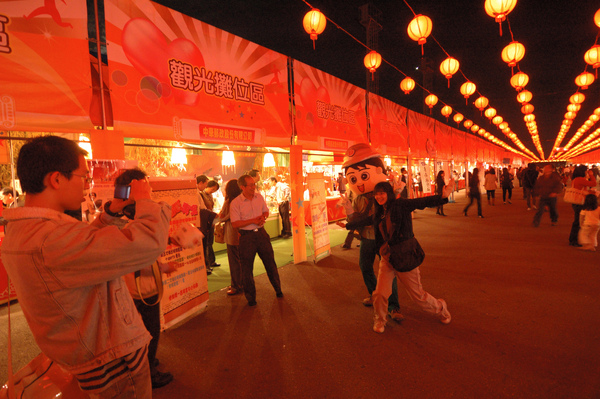 【宜蘭景點】2009台灣燈會【宜蘭民宿】Sunday Home