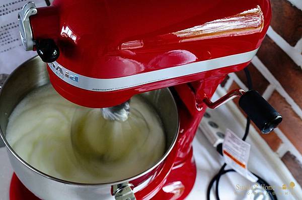 【宜蘭民宿】Sunday Home 男主人的大玩具 KichenAid 攪拌機 【宜蘭民宿】Sunday Home 男主人的大玩具 KichenAid 攪拌機