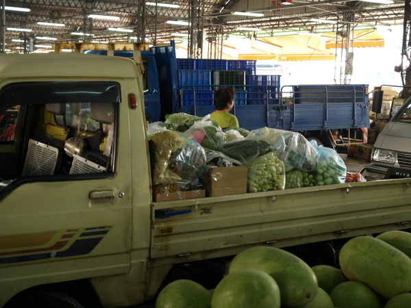 滿滿一車.JPG 滿滿一車.JPG