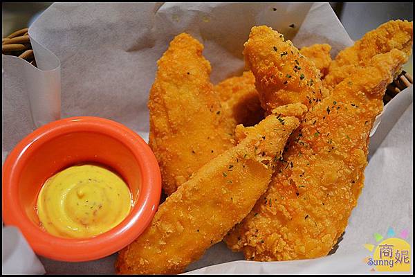 DSC_1115.JPG DSC_1115.JPG