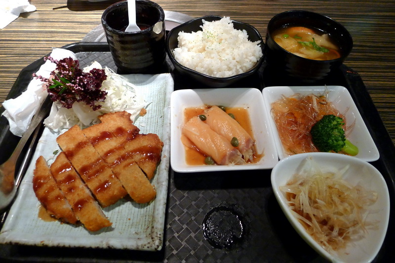 厚切豬排定食 NT 200 (1).JPG 厚切豬排定食 NT 200 (1).JPG