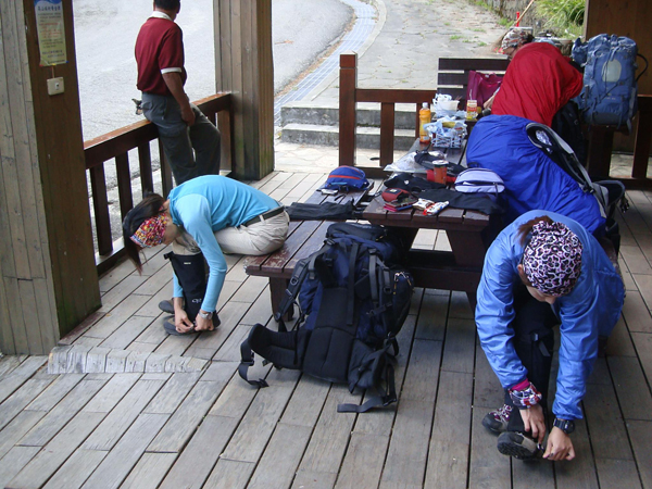 324116_414463578607490_975033292_o