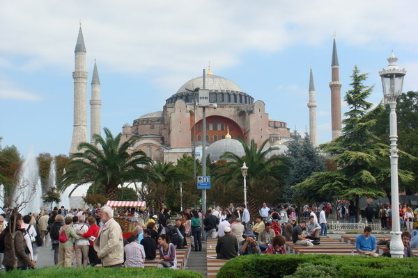 聖索菲亞博物館、藍色清真寺