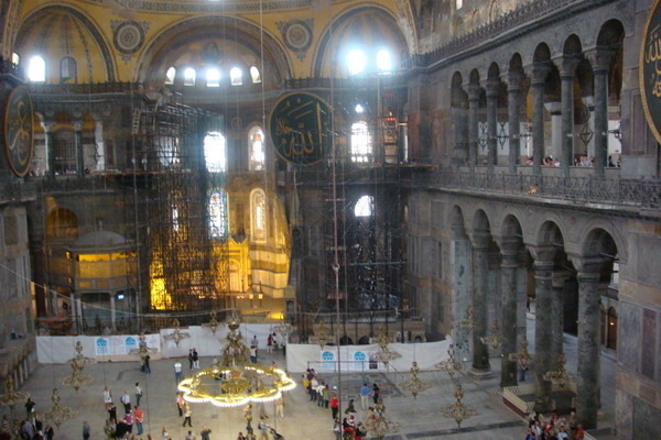 聖索菲亞博物館、藍色清真寺