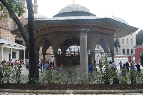 聖索菲亞博物館、藍色清真寺