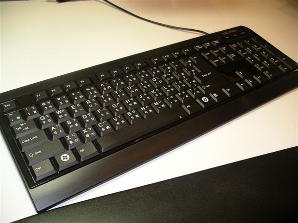 013_Lexma Lifekey6750鍵盤.JPG 013_Lexma Lifekey6750鍵盤.JPG