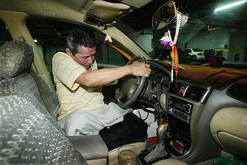 請大家給他一個機會 