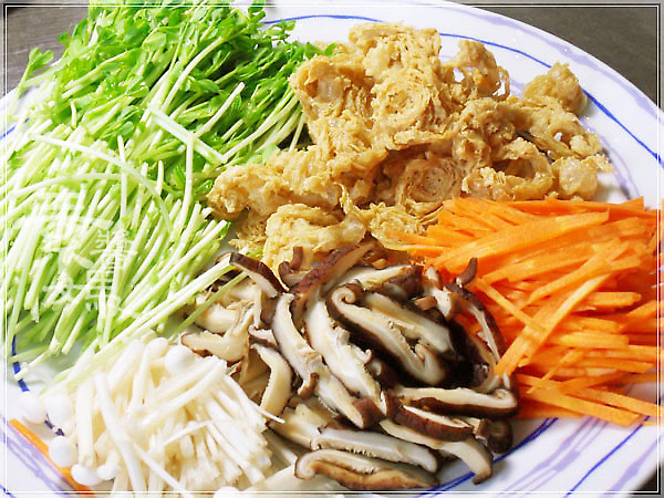 簡單食譜-炒公仔麵02.jpg 簡單食譜-炒公仔麵02.jpg