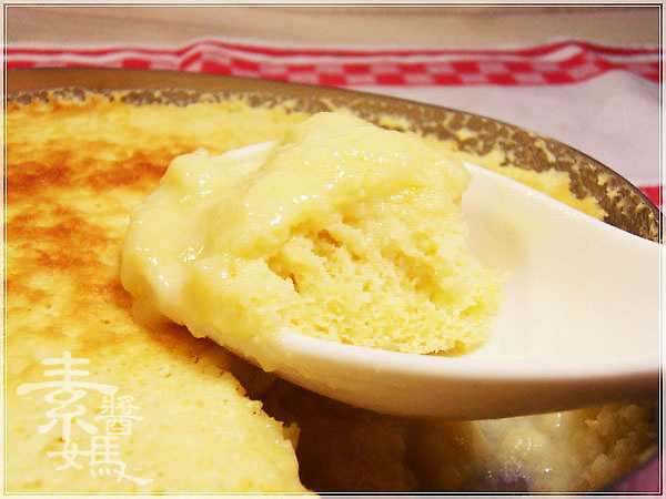 簡單甜點食譜-檸檬奶布丁14.jpg 簡單甜點食譜-檸檬奶布丁14.jpg