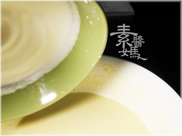 簡單甜點食譜-檸檬奶布丁16.jpg 簡單甜點食譜-檸檬奶布丁16.jpg