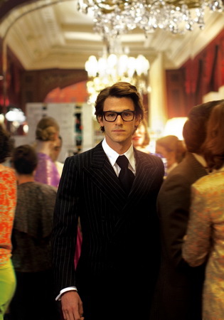 在《巴黎聖羅蘭》大膽三點盡露的大帥哥加斯帕德尤利爾(Gaspard Ulliel)也將於今夜(16日)抵台宣傳 在《巴黎聖羅蘭》大膽三點盡露的大帥哥加斯帕德尤利爾(Gaspard Ulliel)也將於今夜(16日)抵台宣傳