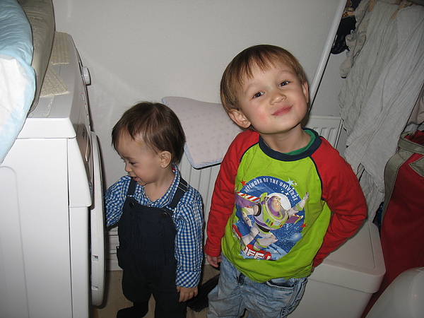Leo & Benjamin 005.JPG