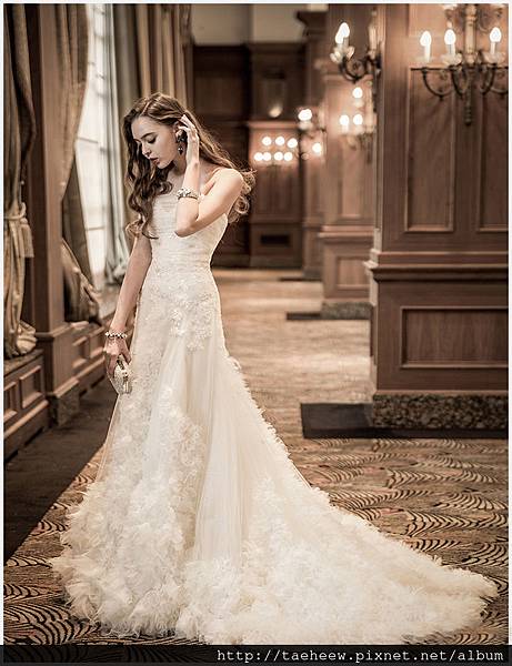 自然裙擺3.jpg 自然裙擺3.jpg