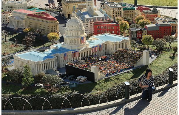 Barack Obama's inauguration in Legoland, California