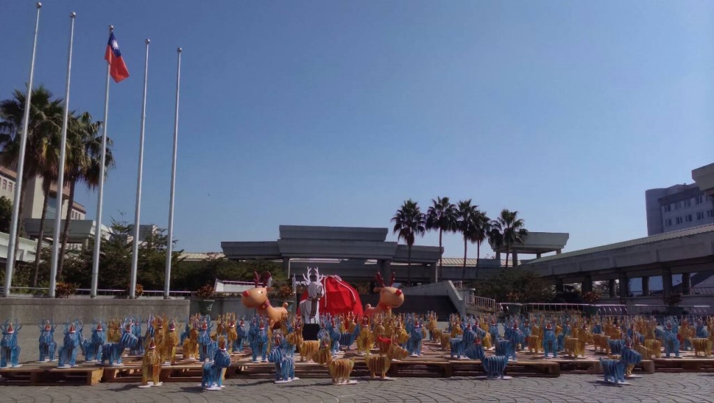 麋鹿軍團,快閃府城! 麋鹿軍團,快閃府城!