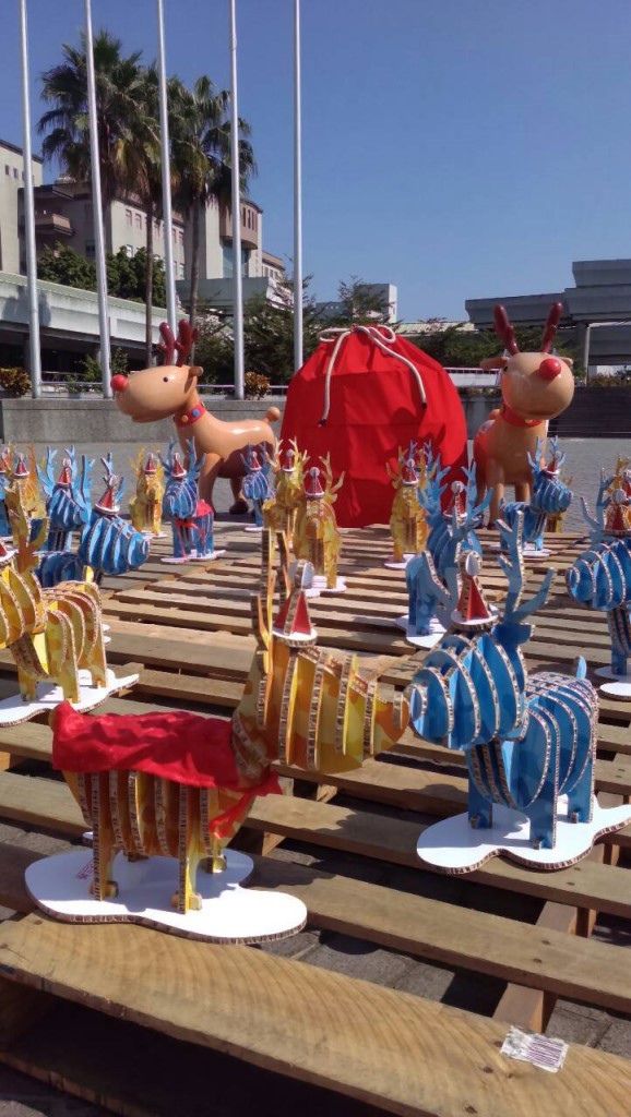 麋鹿軍團,快閃府城! 麋鹿軍團,快閃府城!