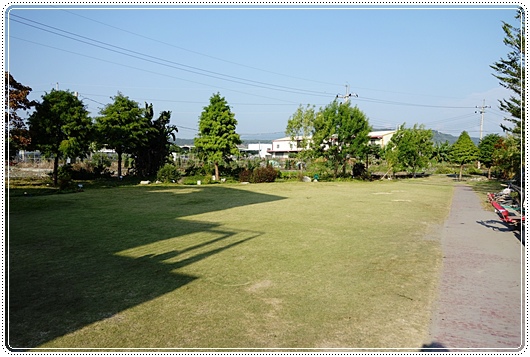 沙發後花園 (9).JPG 沙發後花園 (9).JPG
