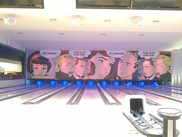 全新的夜光球道 全新的夜光球道