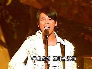 明星小時候,陶喆