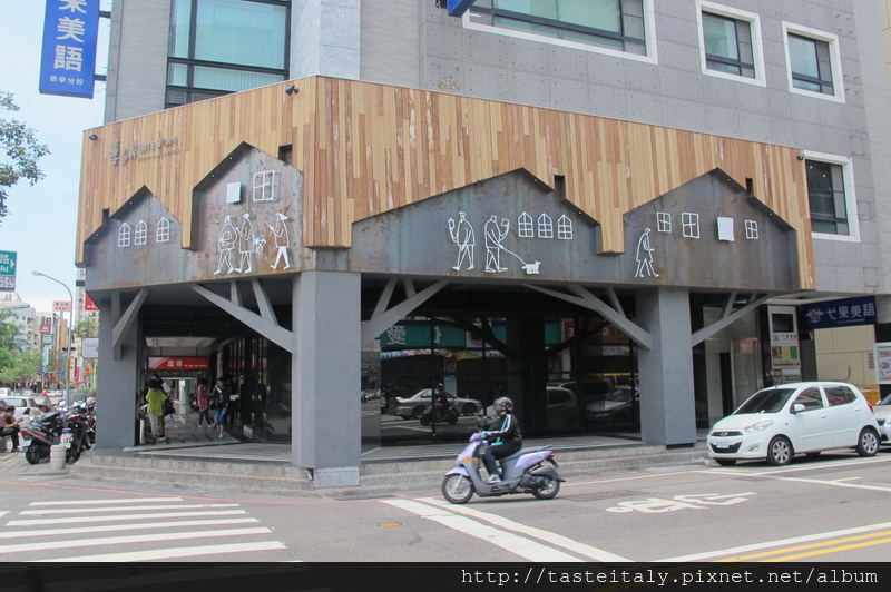薄多義台南店01.jpg 薄多義台南店01.jpg