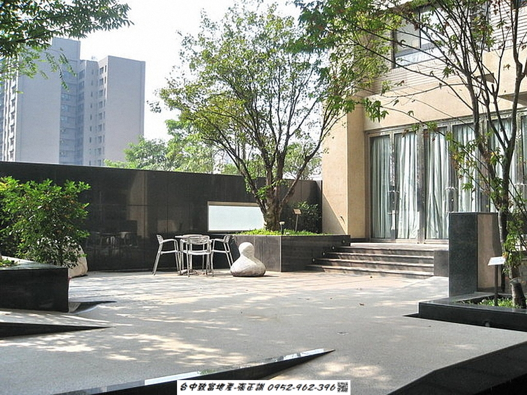 173665846-中庭03.jpg