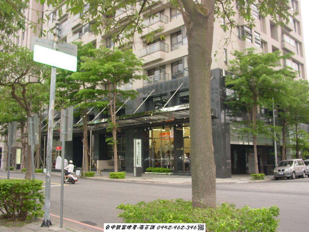 173665858-門廳.JPG