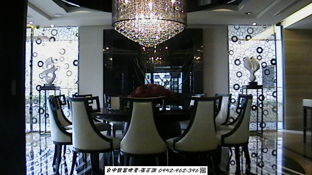 171685985-四樓宴會廳.jpg
