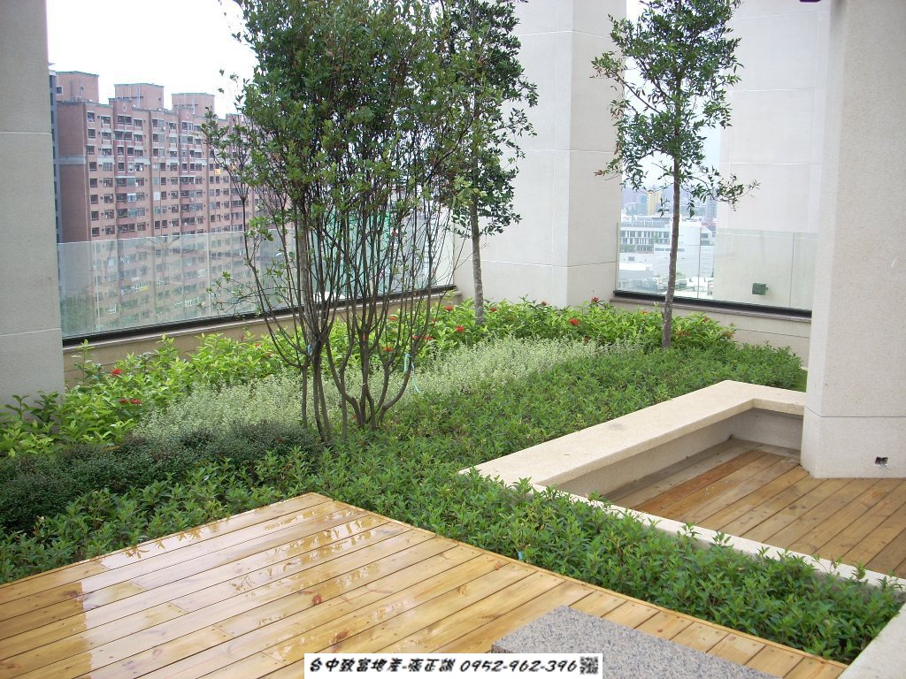 171685995-屋頂空中花園.jpg