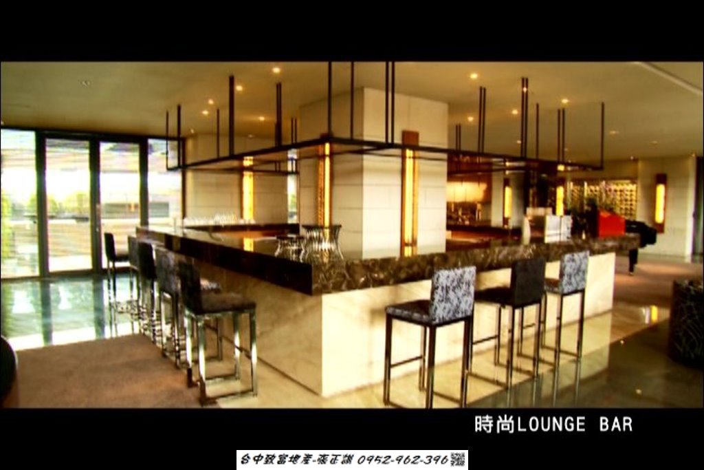 171714395-時尚LONUGE BAR 03.jpg
