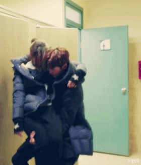 ee145fdf8db1cb1313586154de54564e93584b84 ee145fdf8db1cb1313586154de54564e93584b84