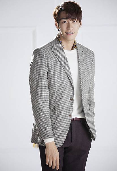 WE22982757_w666 WE22982757_w666