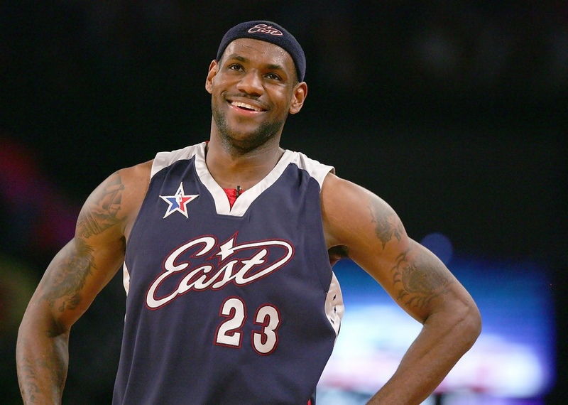 LeBron.jpg LeBron.jpg