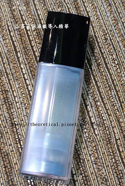 CHANEL 山茶花保濕微導入精華 2