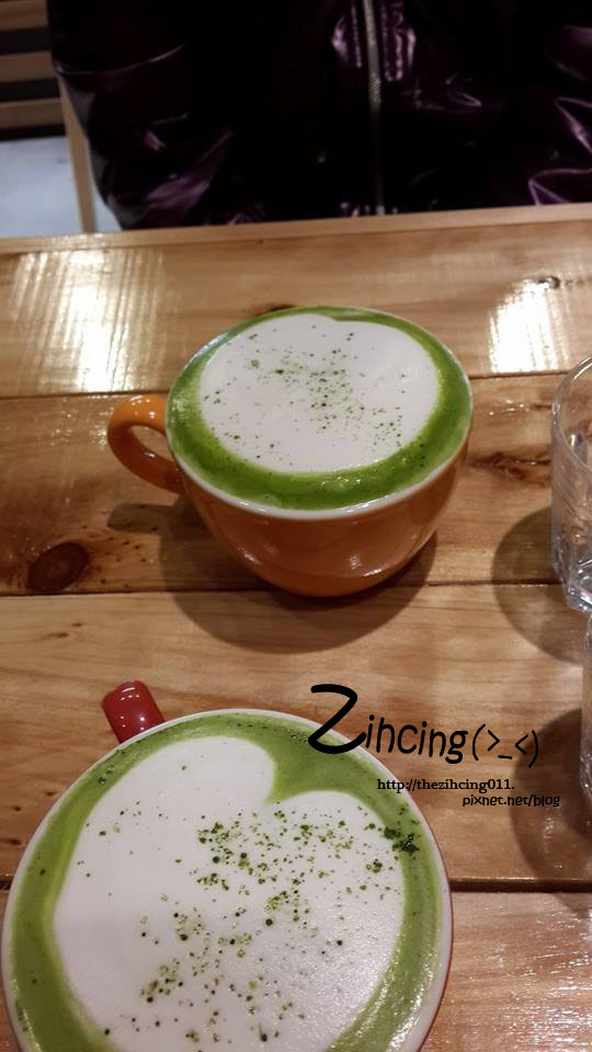 1454743_616002131792584_1989022557_n