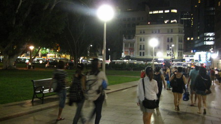 經過海德公園 經過海德公園