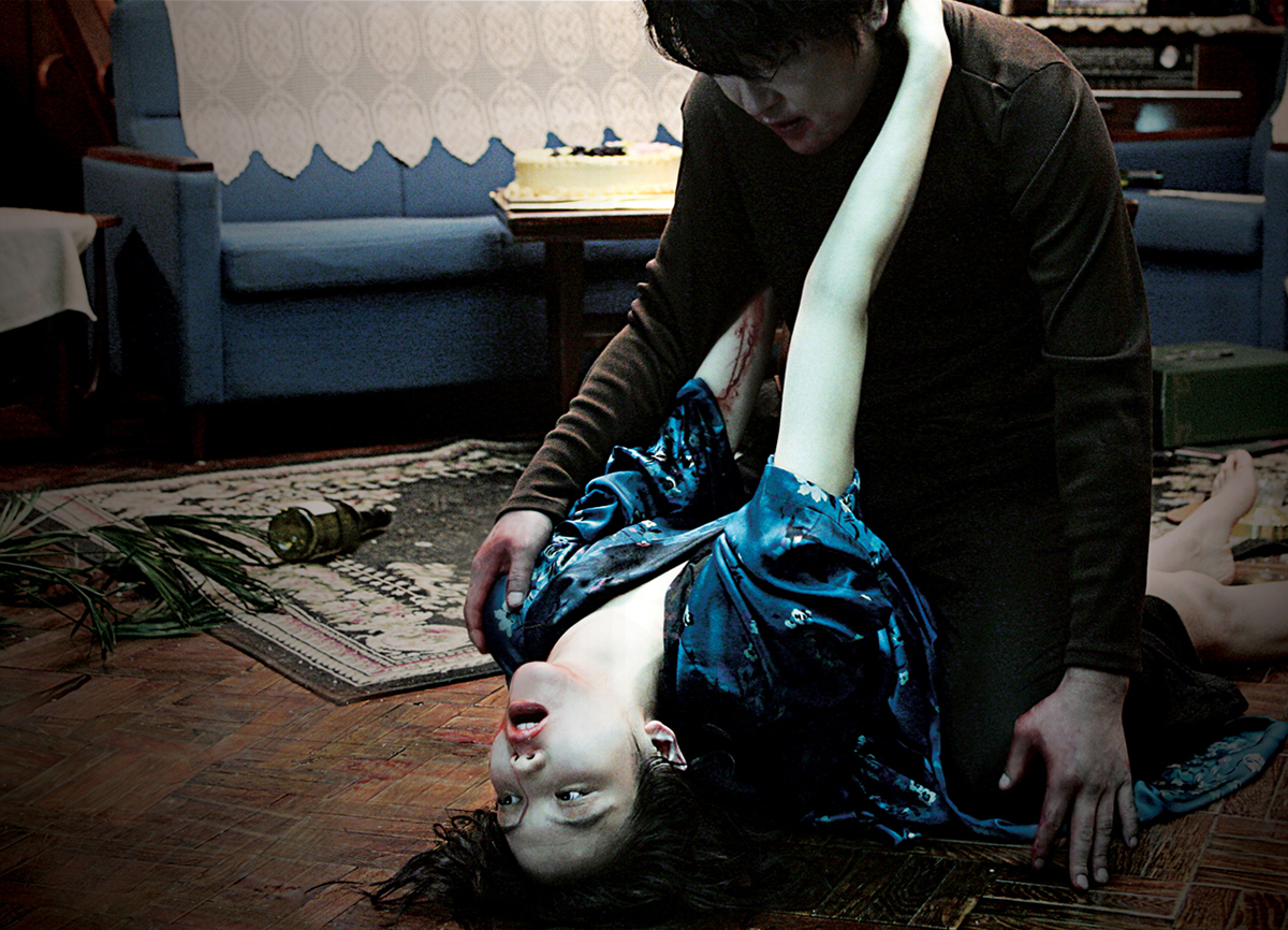 thirst_still_12.jpg thirst_still_12.jpg