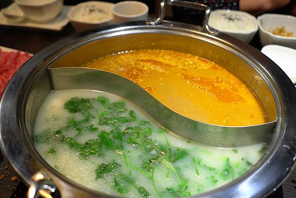 L1004984.JPG L1004984.JPG