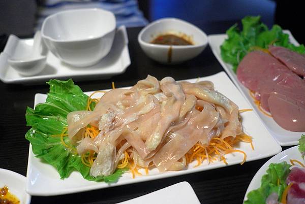 L1005119.JPG L1005119.JPG